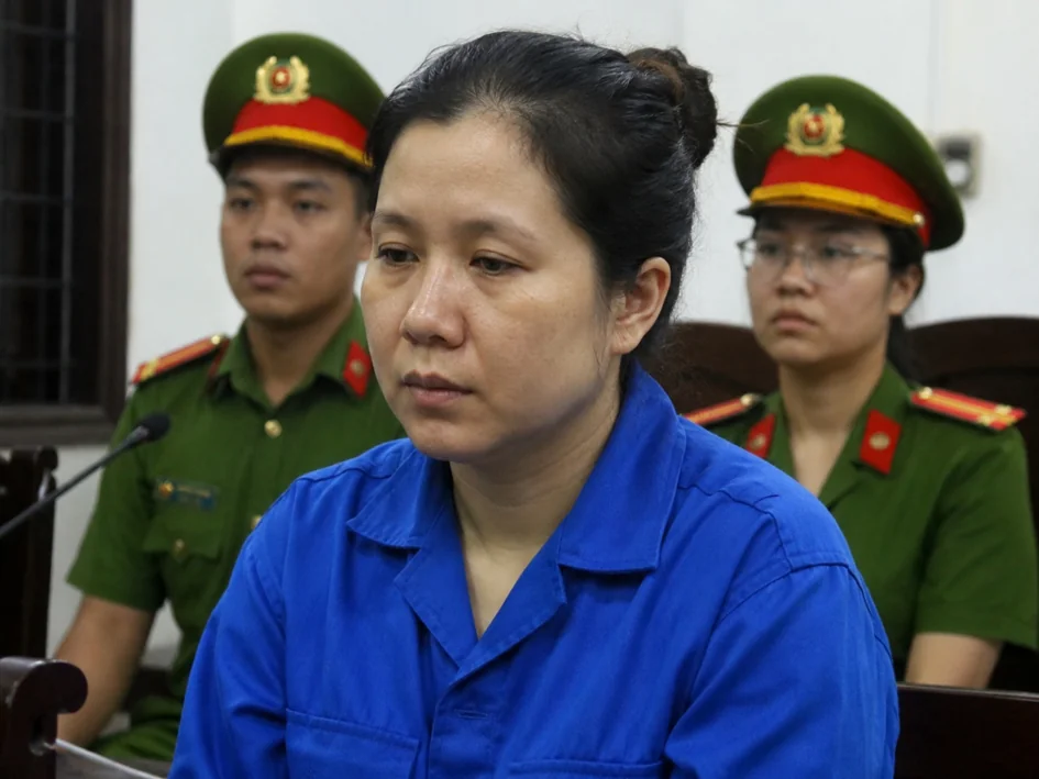 Bình luận vụ Nguyễn Thị Hồng Bích đầu độc người thân bằng xyanua ở Đồng Nai